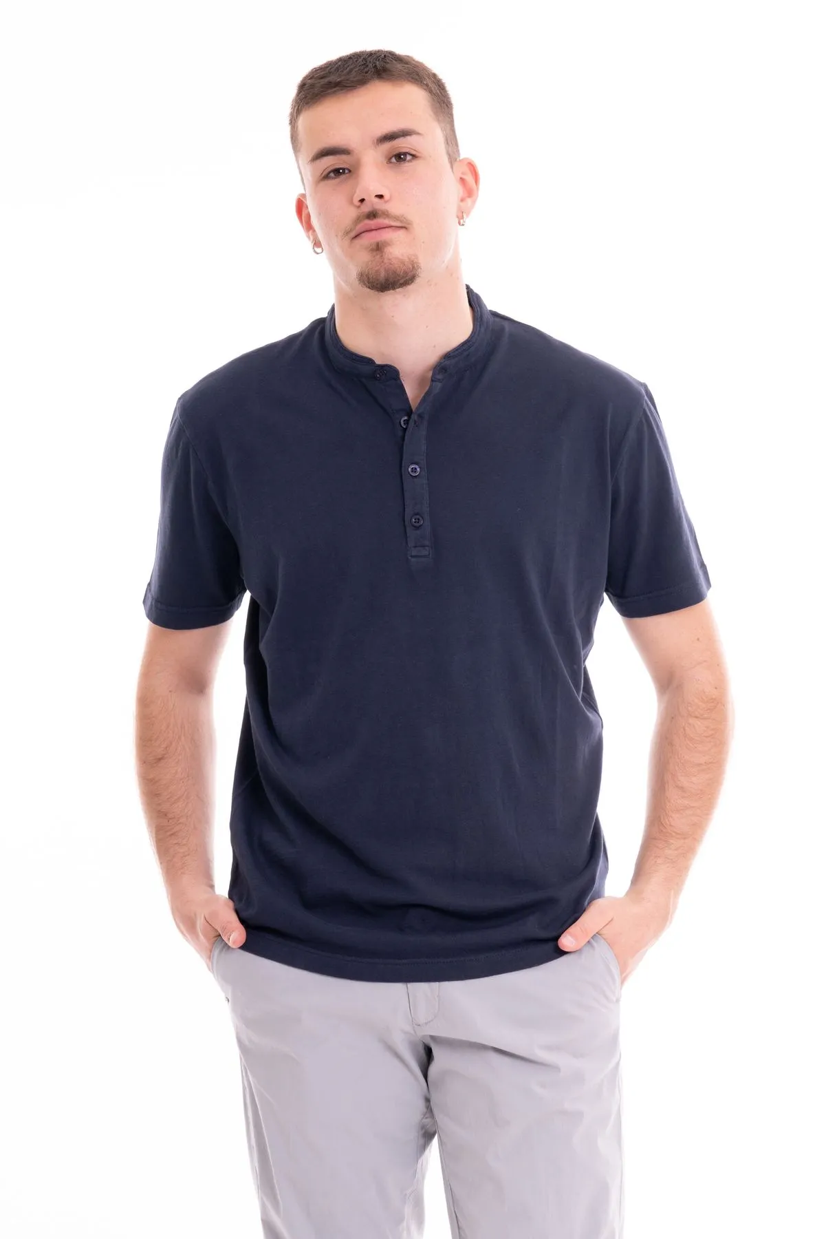 Markup  ---------    ------------ t-shirt serafino mezza manica jersey