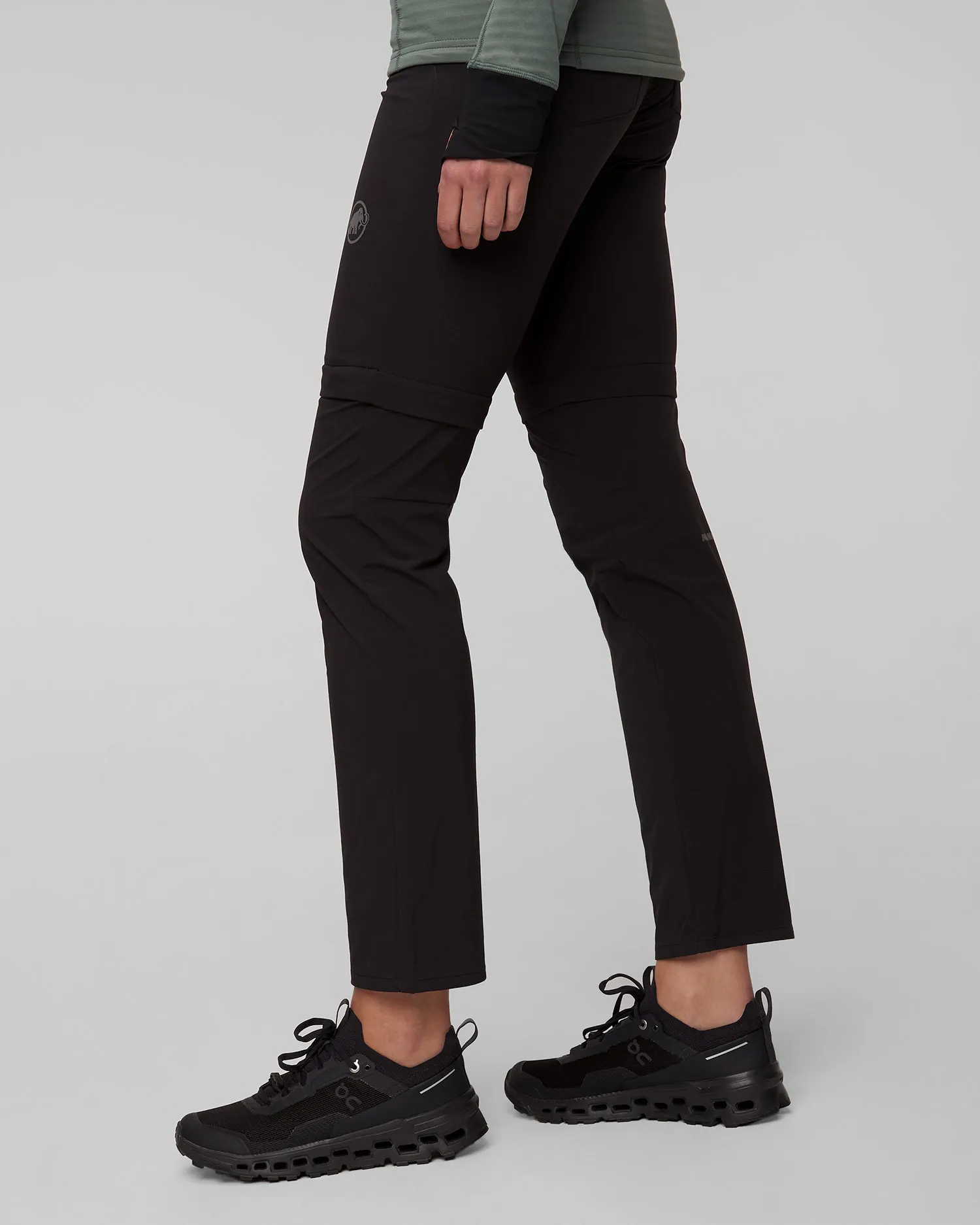 Pantaloni da trekking da donna 2 in 1 Mammut Runbold Zip Off 102201700-1