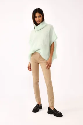  Slim-fit solid-colour five-pocket trousers    